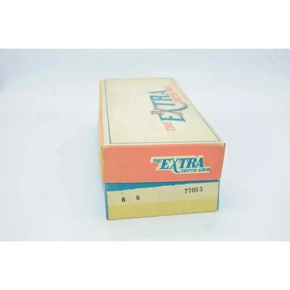 P. W. Minor Orthopedic Beige Buckle Mary Jane 6 B - Picture 8 of 8